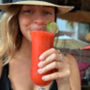 Meet your Posher, Alison